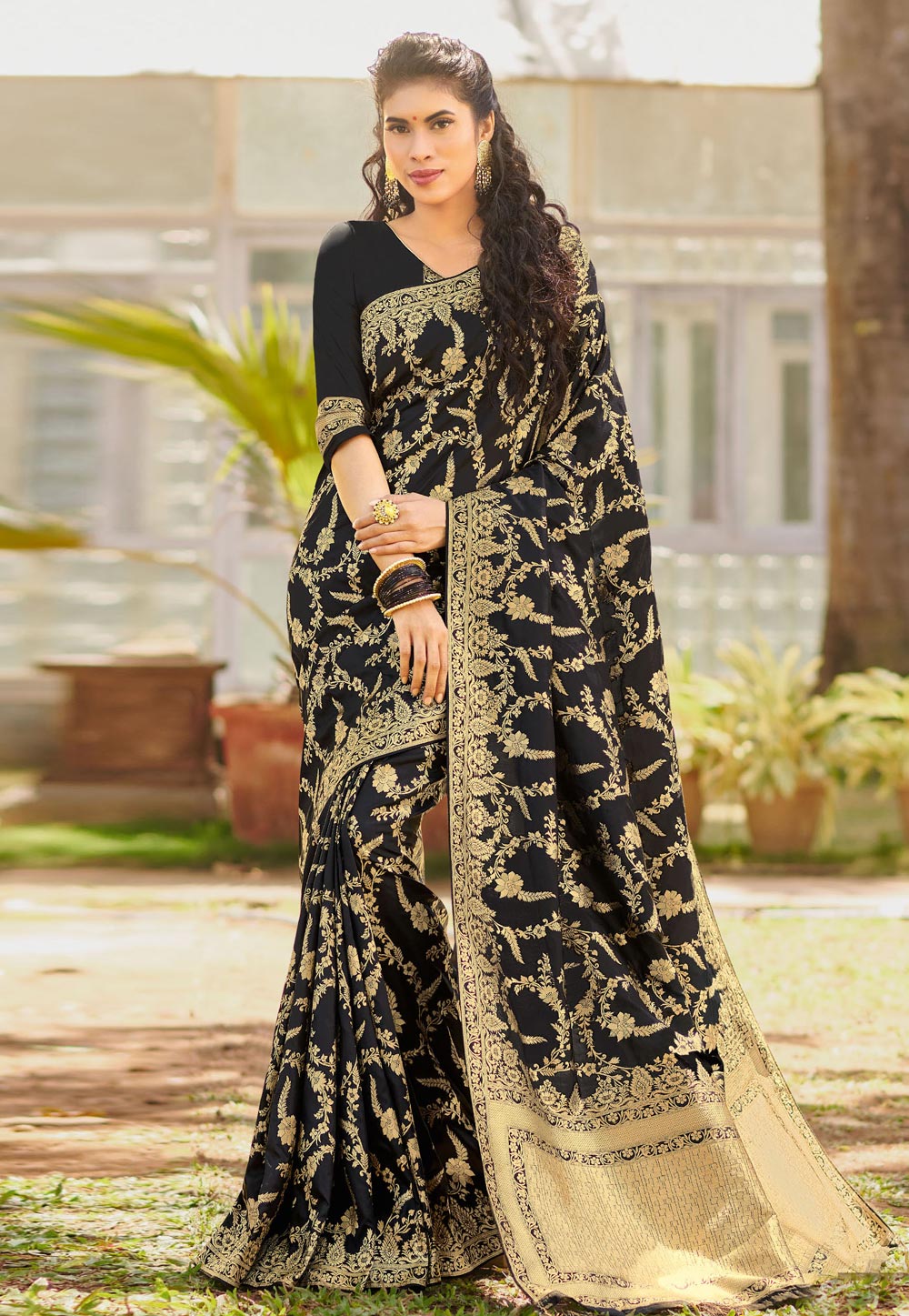 Black Silk Festival Wear Saree 205289