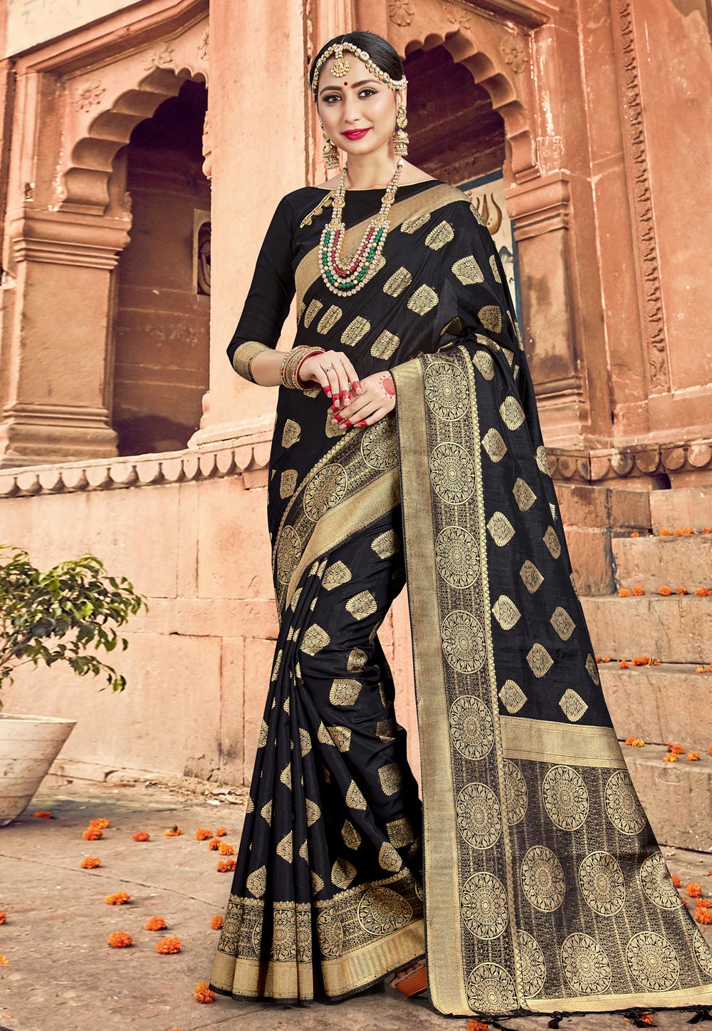 Black Banarasi Silk Saree With Blouse 224228