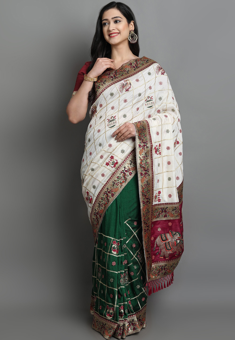 Off White Silk Saree With Blouse 227246