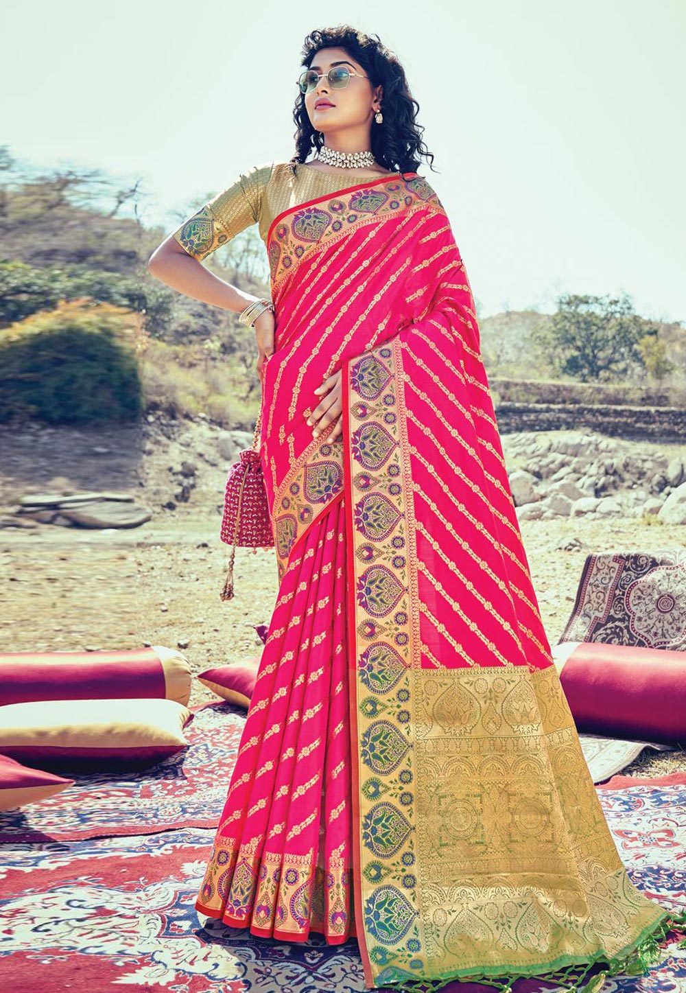 Magenta Banarasi Silk Saree With Blouse 242036