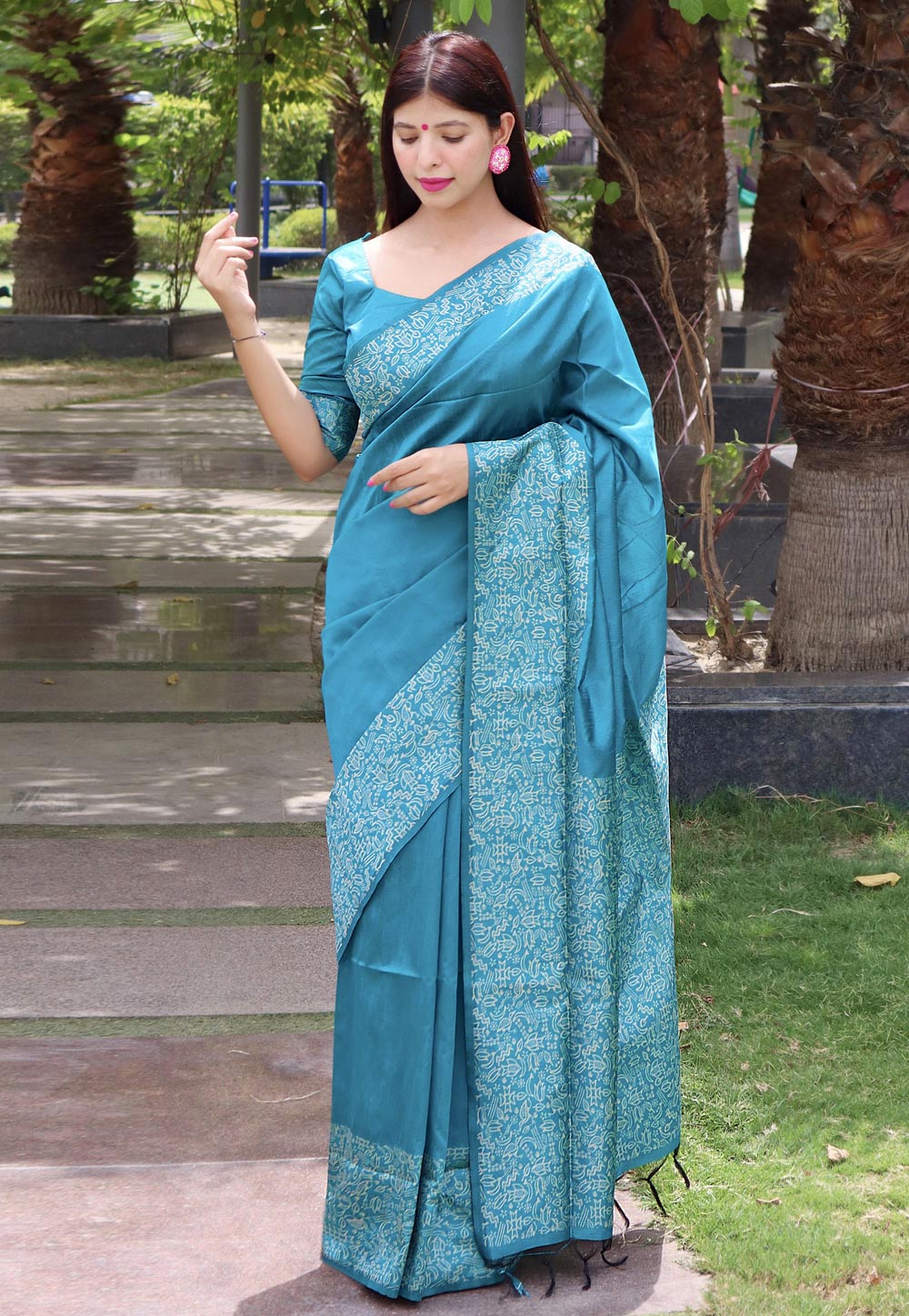 Turquoise Raw Silk Saree With Blouse 245355