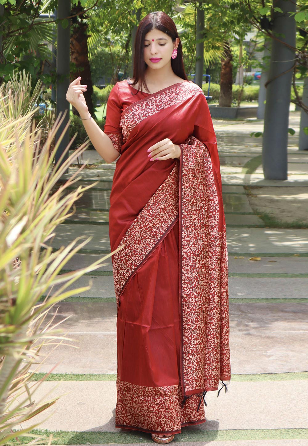 Red Raw Silk Saree With Blouse 245358