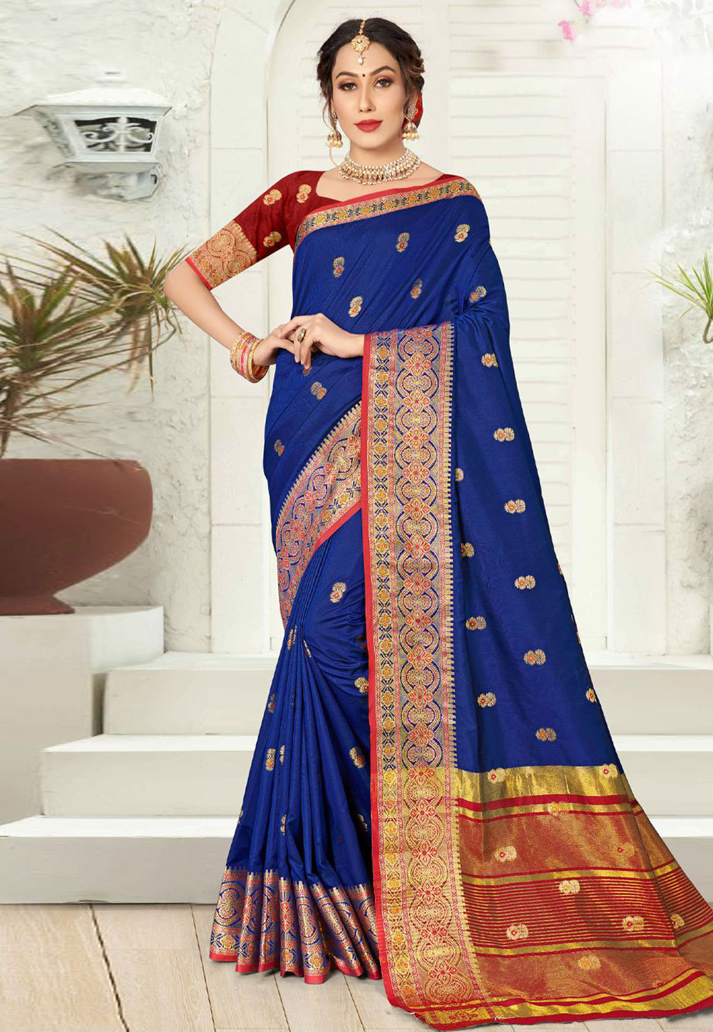 Blue Silk Saree With Blouse 245502