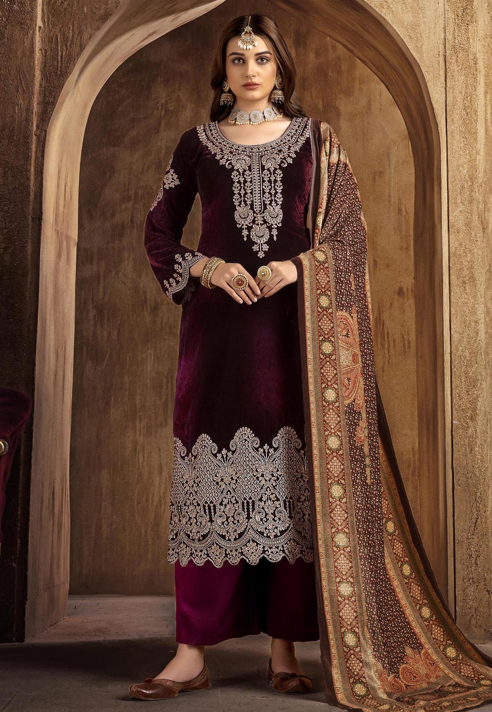 Buy Blue Velvet Embroidered Palazzo Suit Party Wear Online at Best Price |  Cbazaar