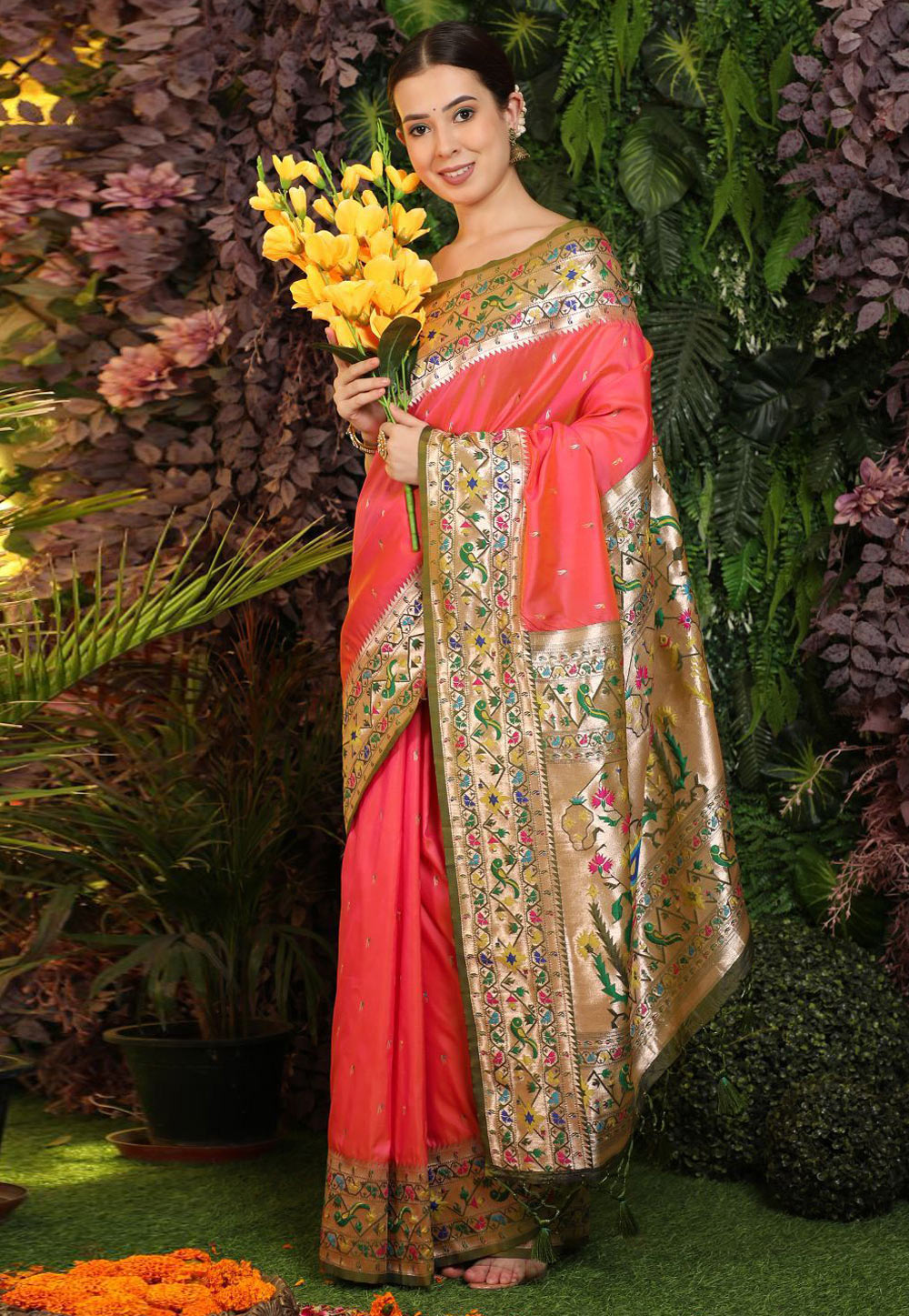 Peach Banarasi Silk Saree With Blouse 255190