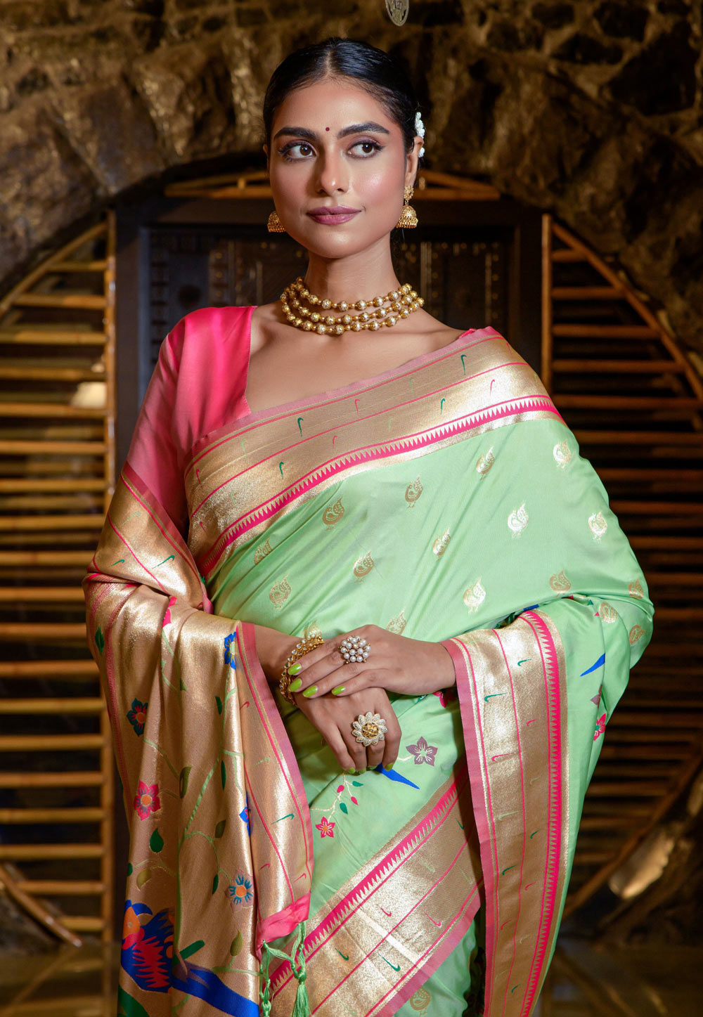 Light Green Paithani Silk Saree With Weaving Work at Rs 2250.00 | Surat|  ID: 2853201989130