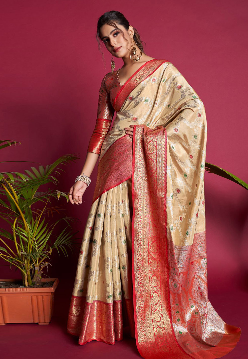 Beige Kanjivaram Silk Saree With Blouse 262266