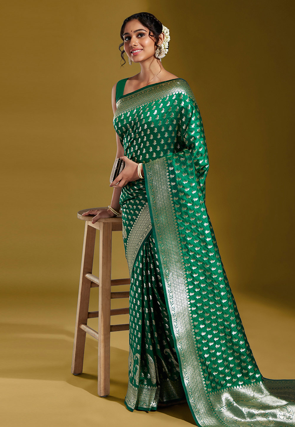 Green Satin Silk Saree With Blouse 264768