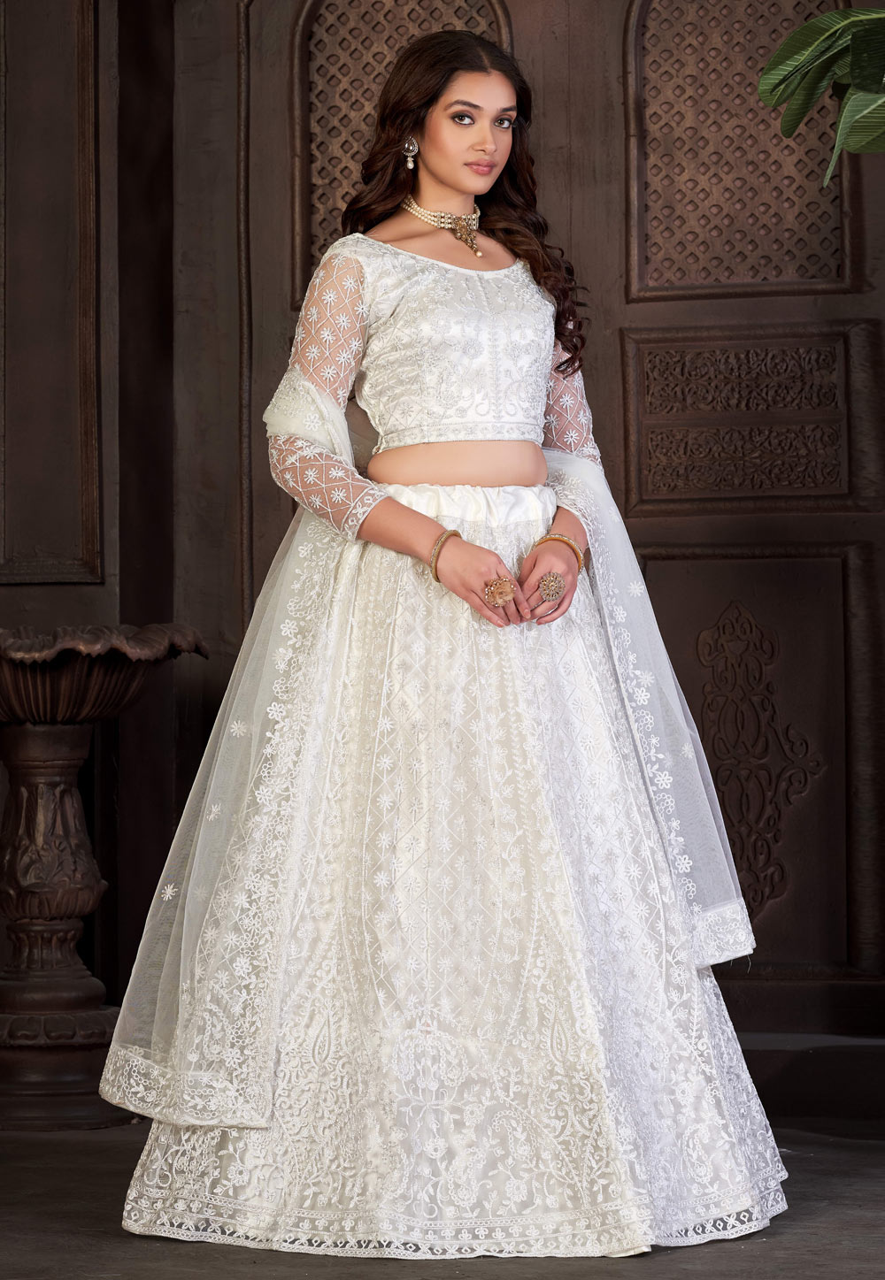 Buy Silk Embroidered White Bridesmaids Lehenga Online in USA & India –  Sunasa