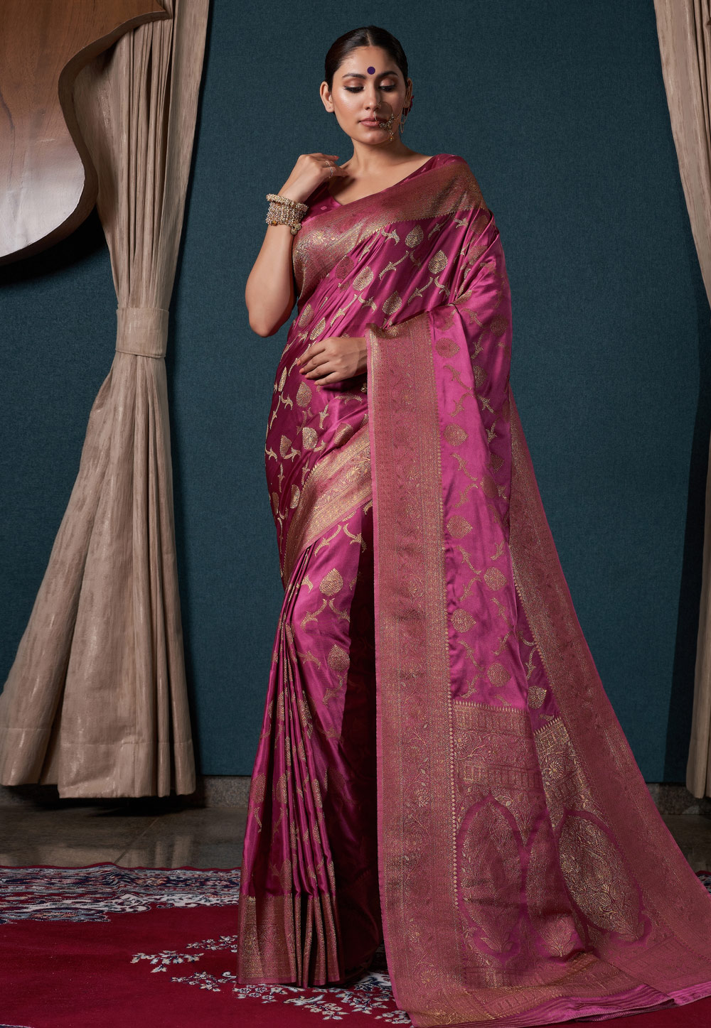 Purple Satin Silk Saree With Blouse 273500
