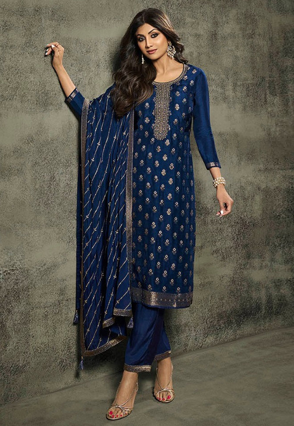 Shilpa Shetty Navy Blue Jacquard Silk Pant Style Suit 276996