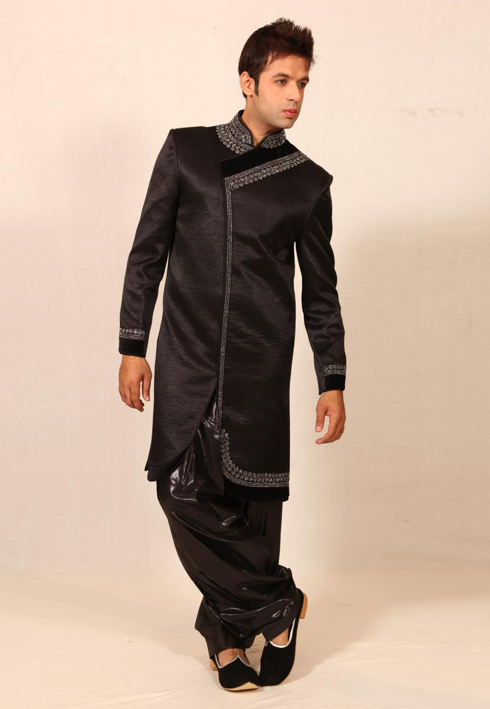 Black Silk Readymade Jodhpuri Suit 204396