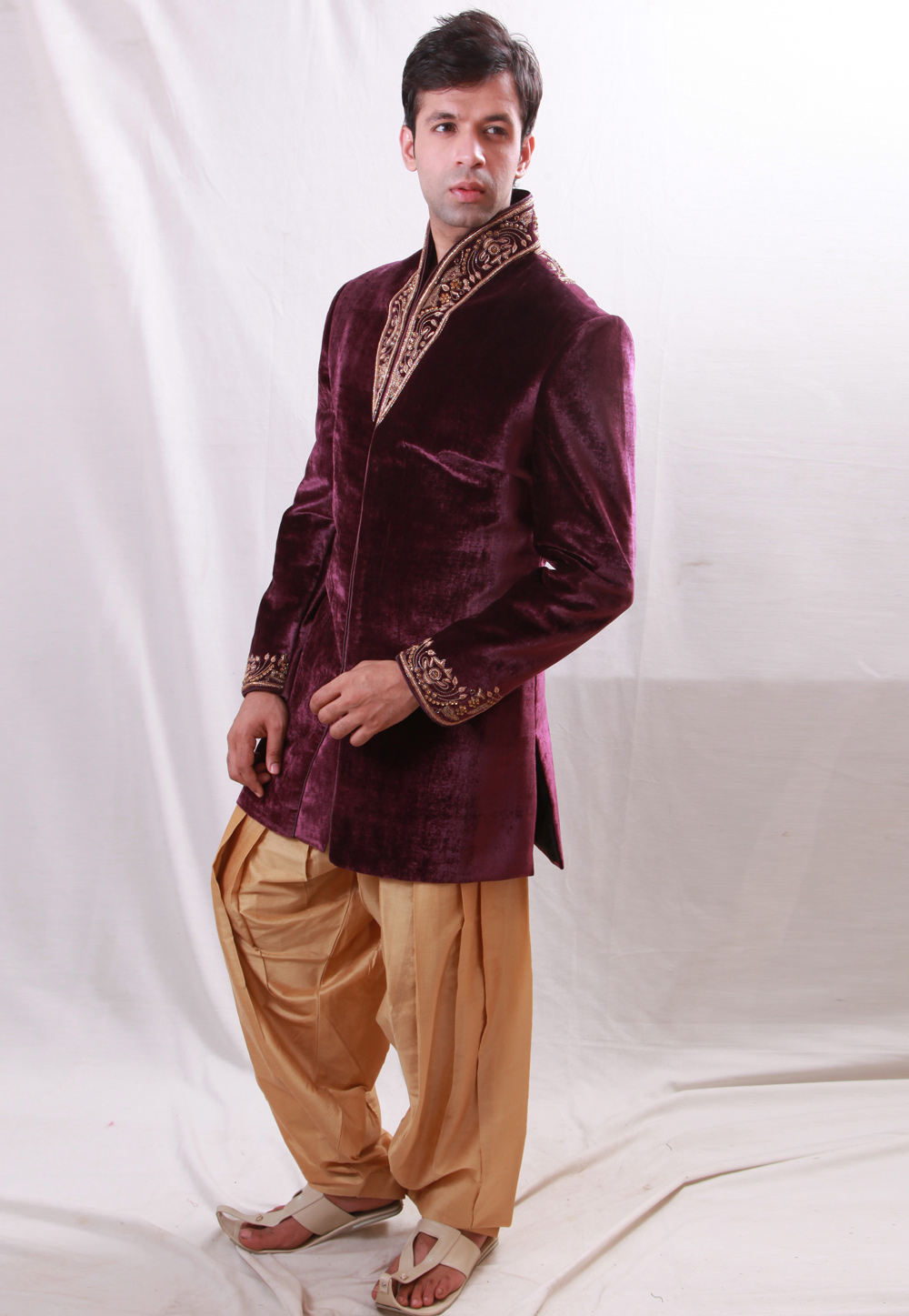 Purple Velvet Readymade Indo Western Sherwani 204374