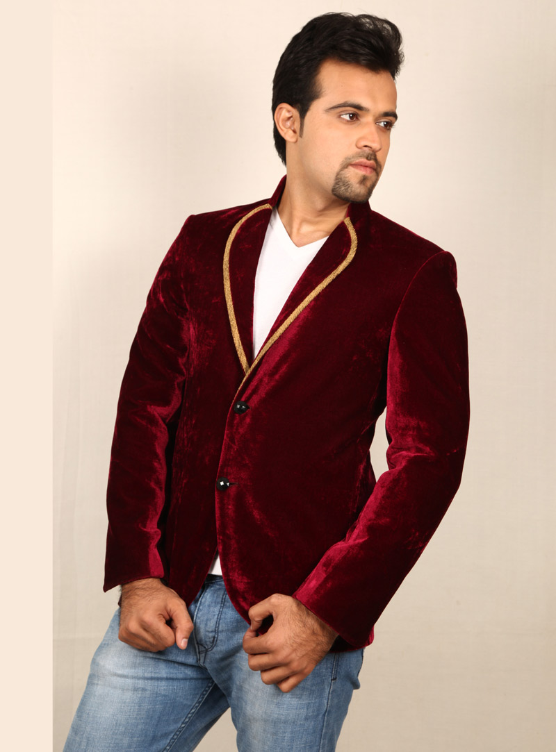 Wine colour velvet on sale blazer