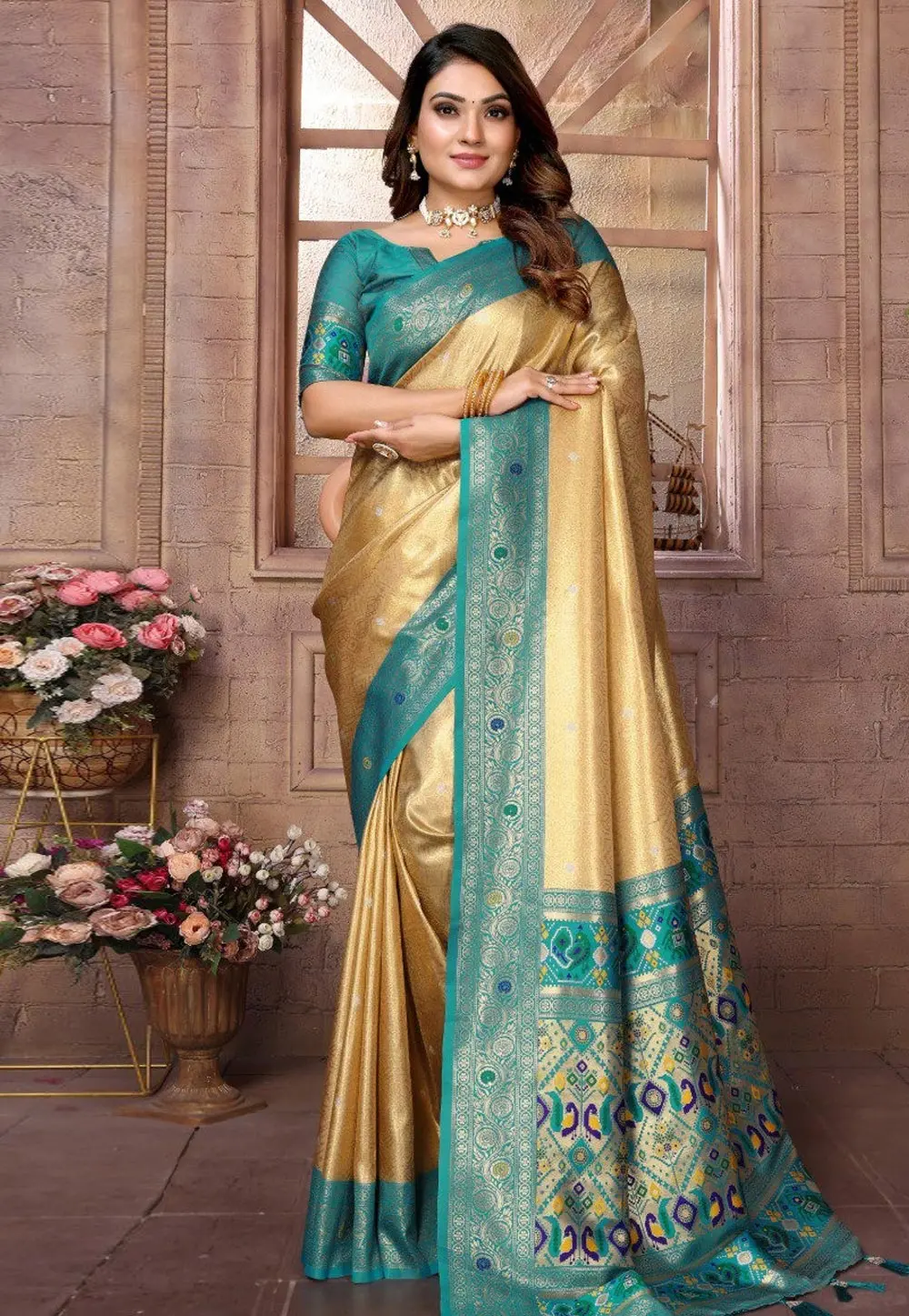 Beige Banarasi Silk Saree 302653