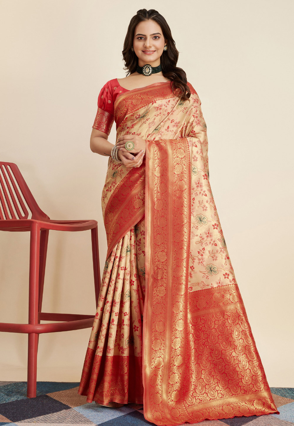 Beige Banarasi Silk Saree With Blouse 280300
