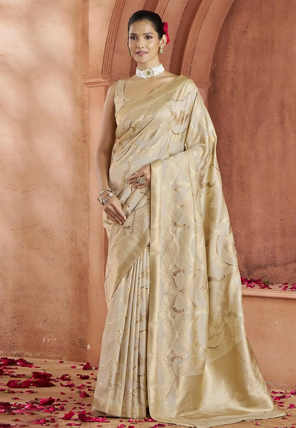 Beige Banarasi Silk Saree With Blouse 297060