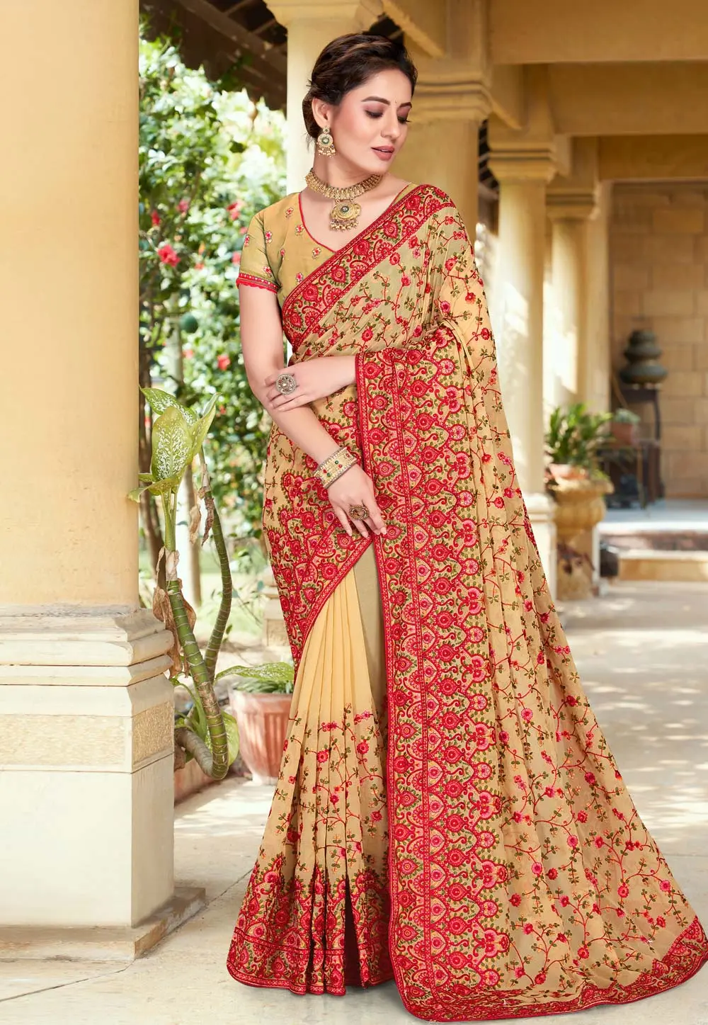 Beige Georgette Saree With Blouse 298371