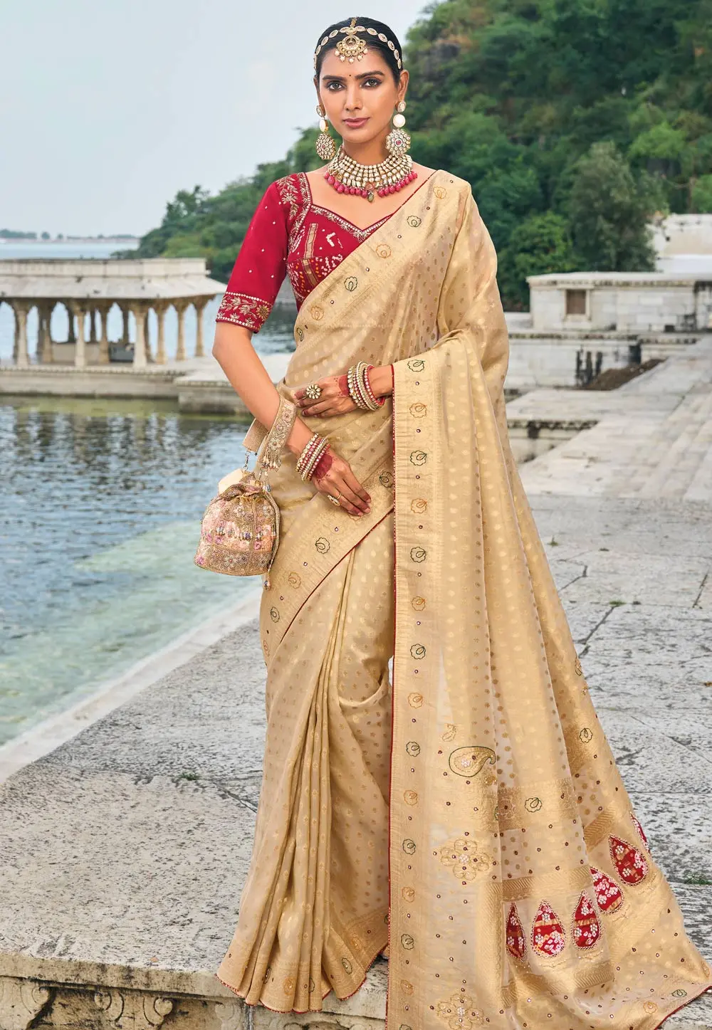 Beige Kanjivaram Silk Saree 299500