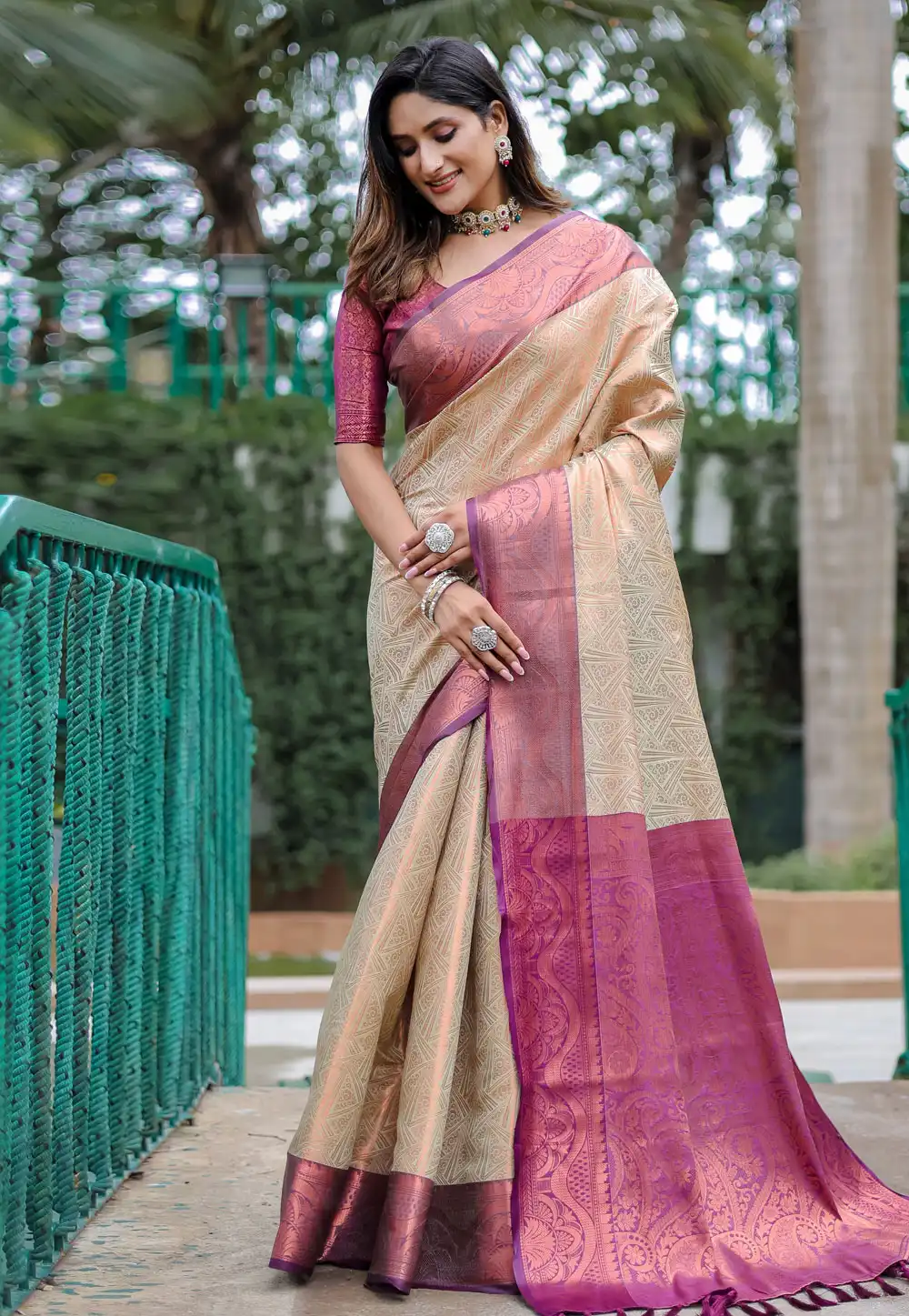 Beige Kanjivaram Silk Saree With Blouse 289680