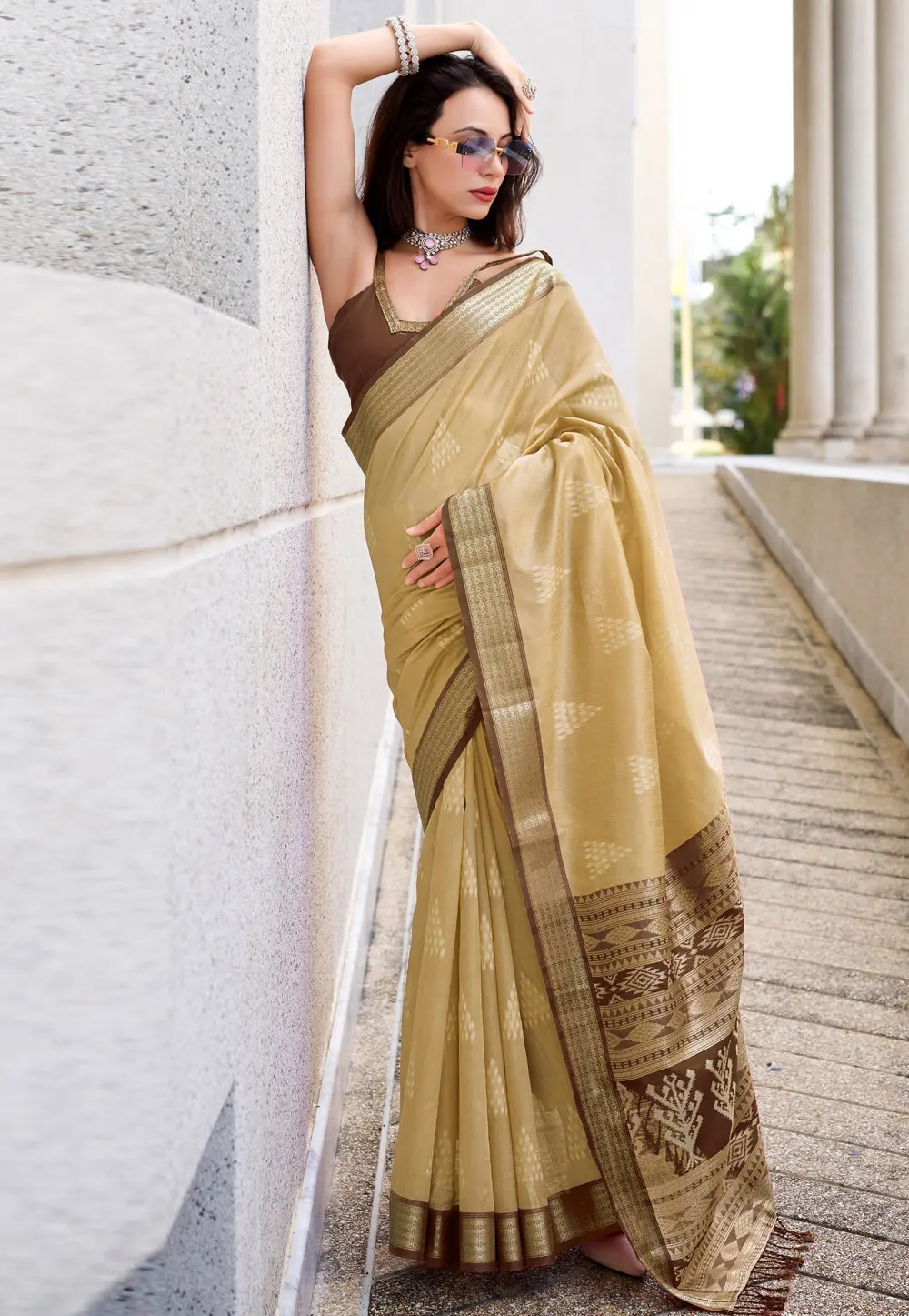 Beige Rayon Saree With Blouse 302682