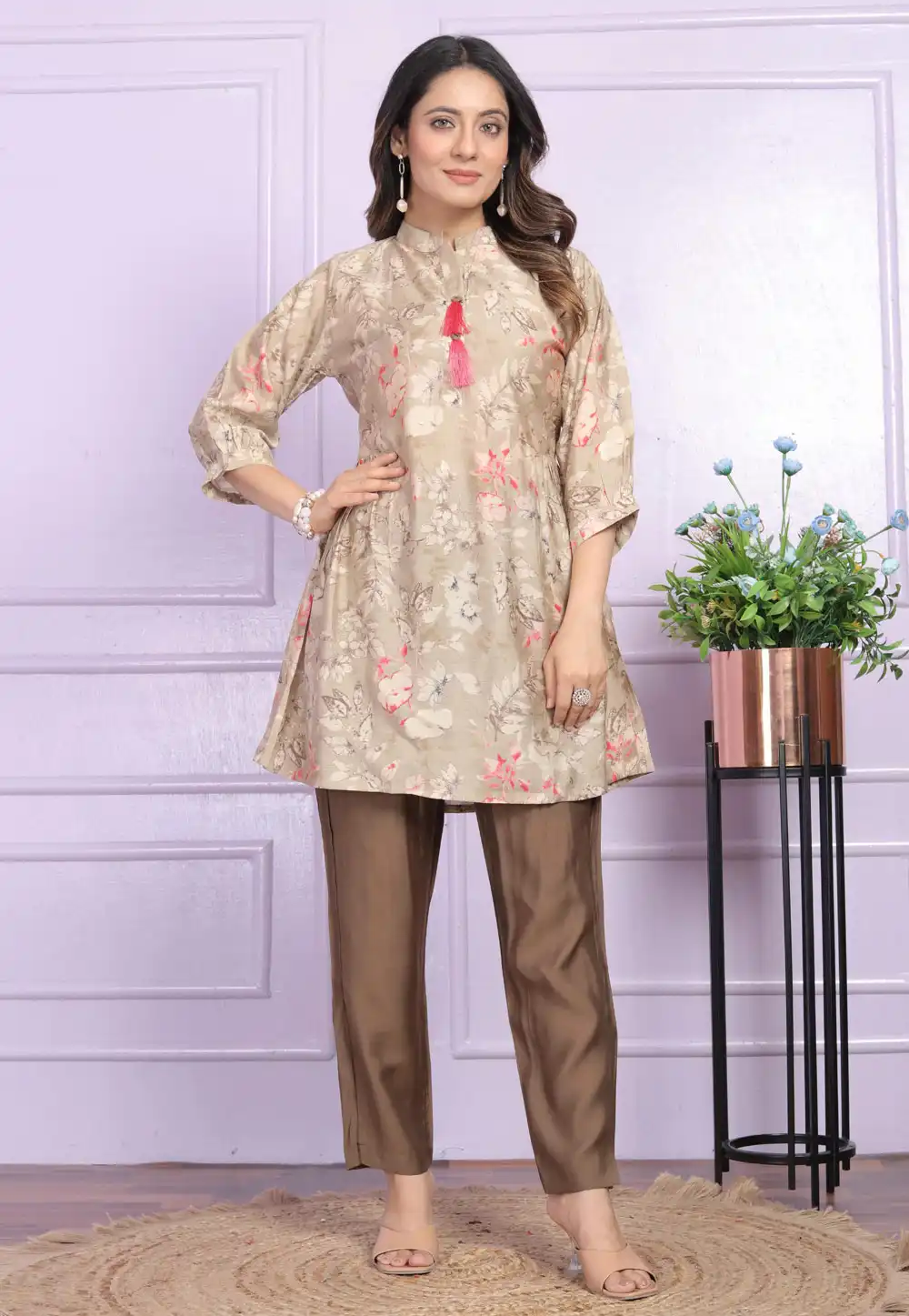 Beige Silk Kurta Set With Pent 289445