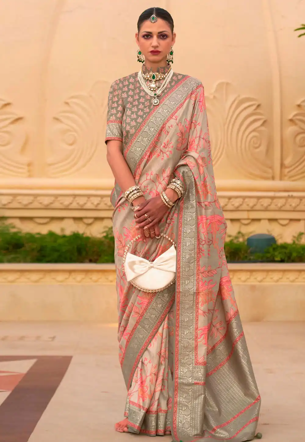 Beige Silk Saree With Blouse 291596