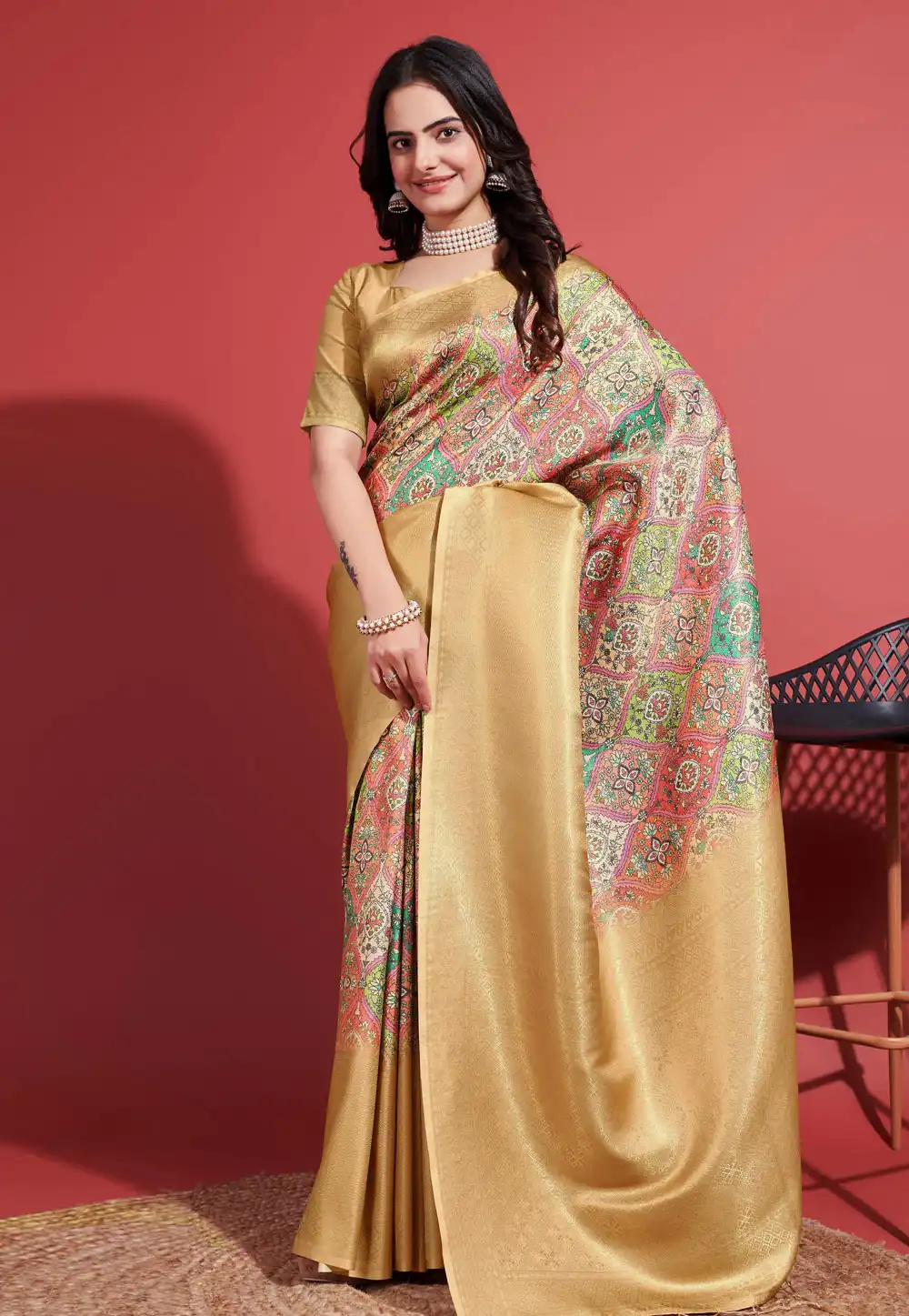 Beige Silk Saree With Blouse 289986