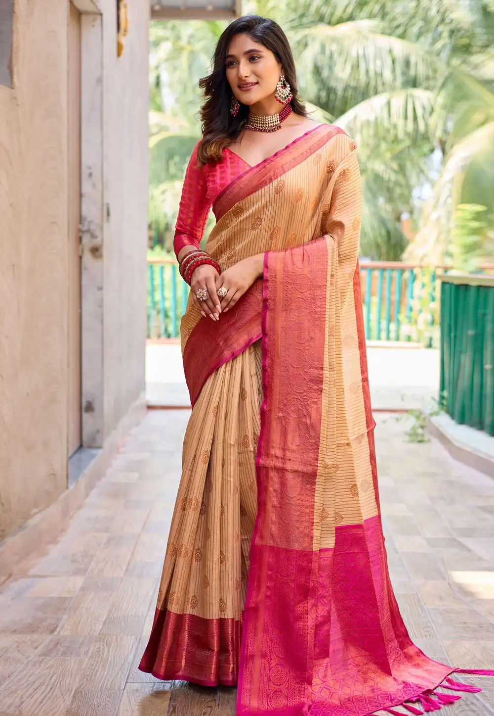 Beige Silk Saree With Blouse 290129