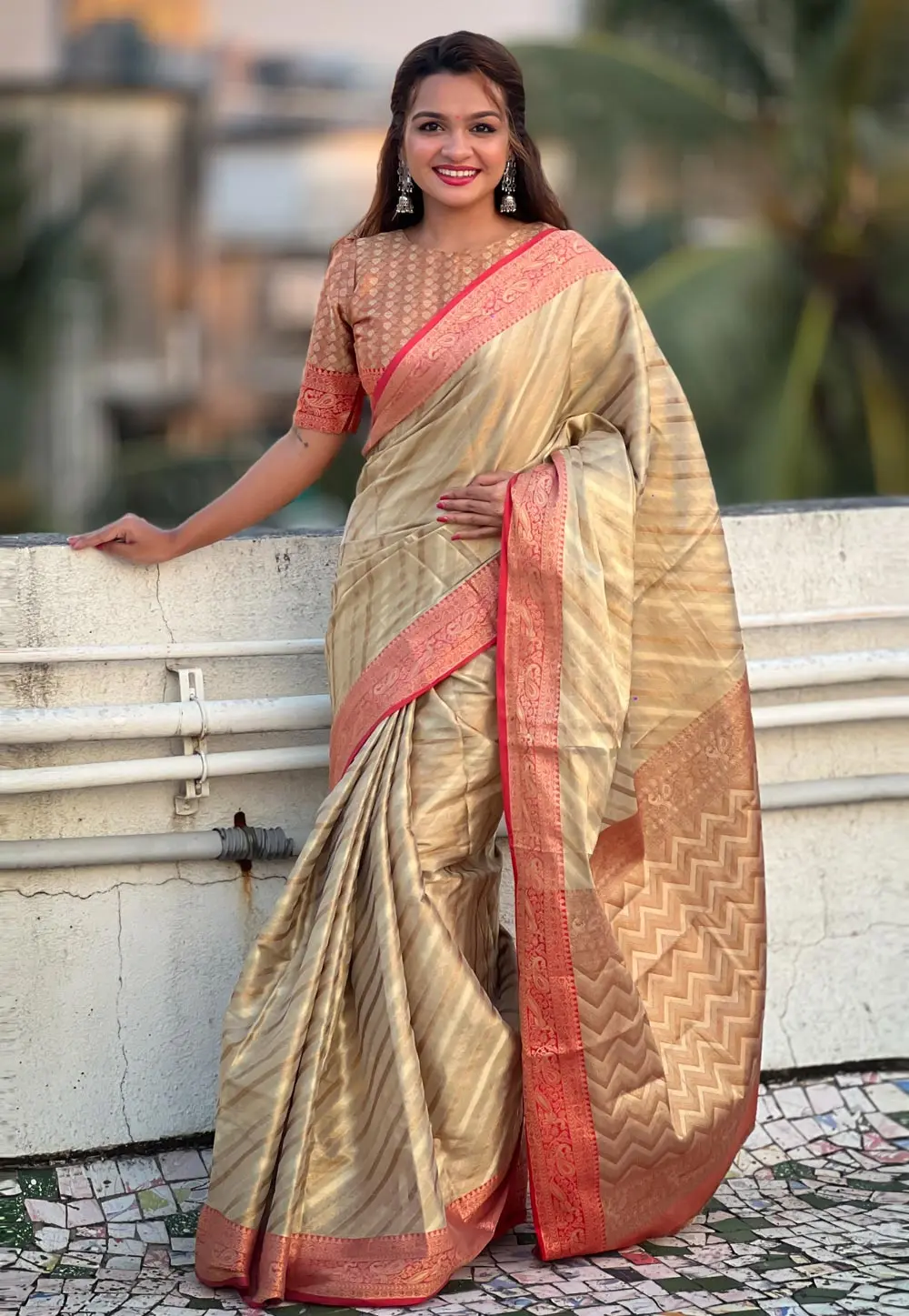 Beige Tissue Saree With Blouse 297404