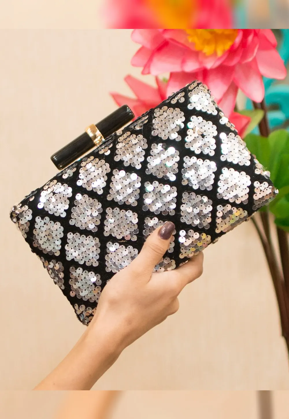 Black Art Silk Clutch 300978