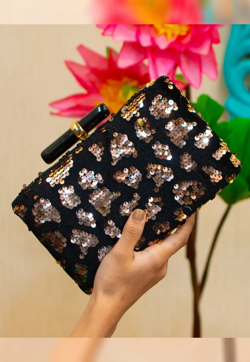 Black Art Silk Clutch 300994