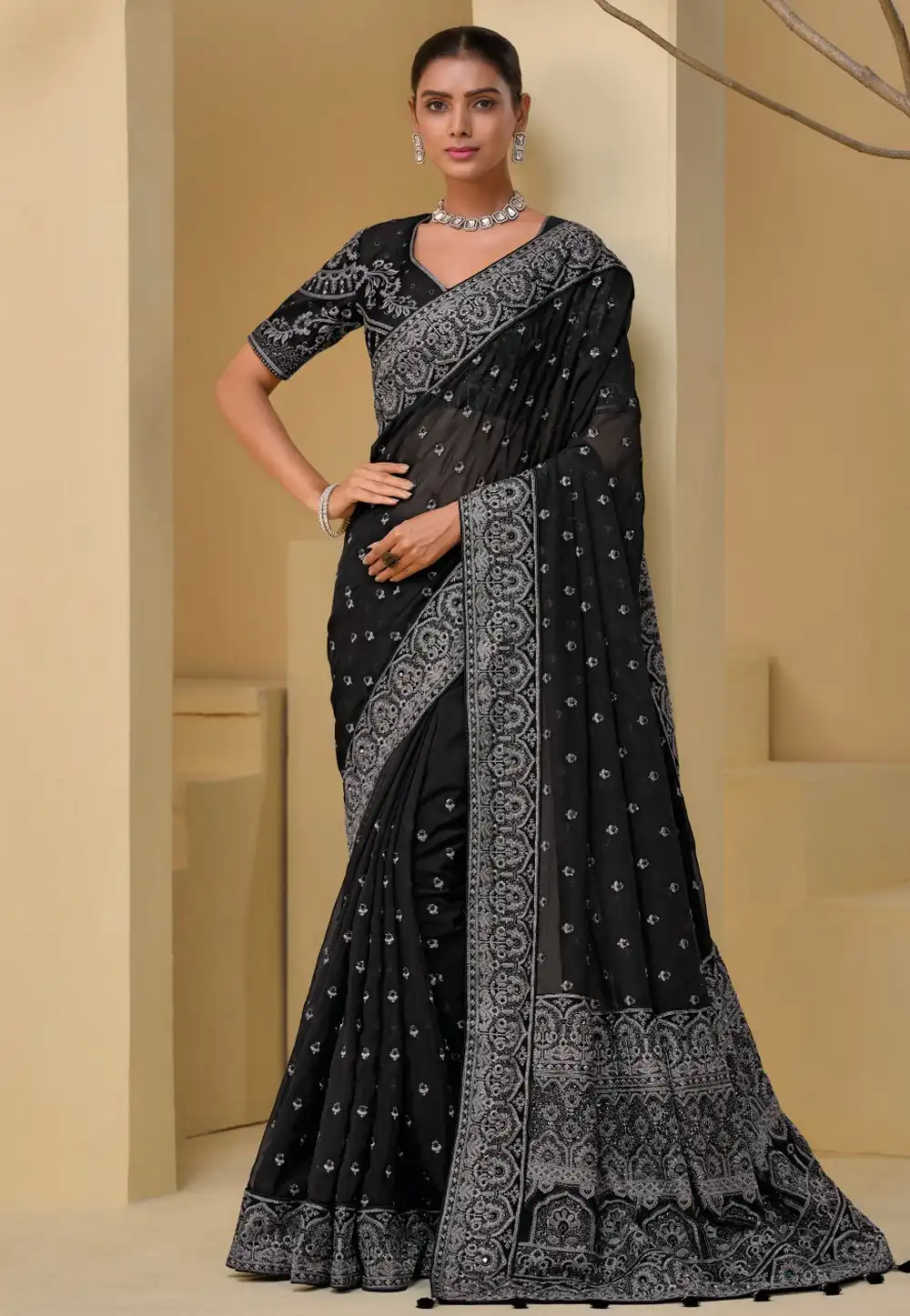 Black Banarasi Saree With Blouse 294894