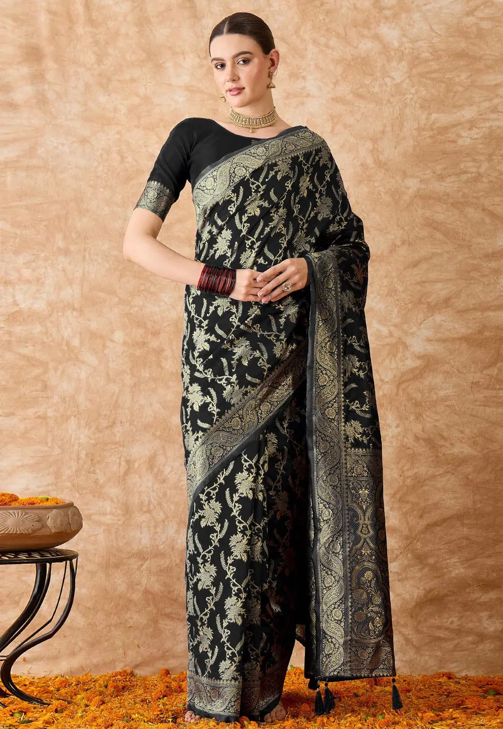 Black Banarasi Silk Saree With Blouse 301513