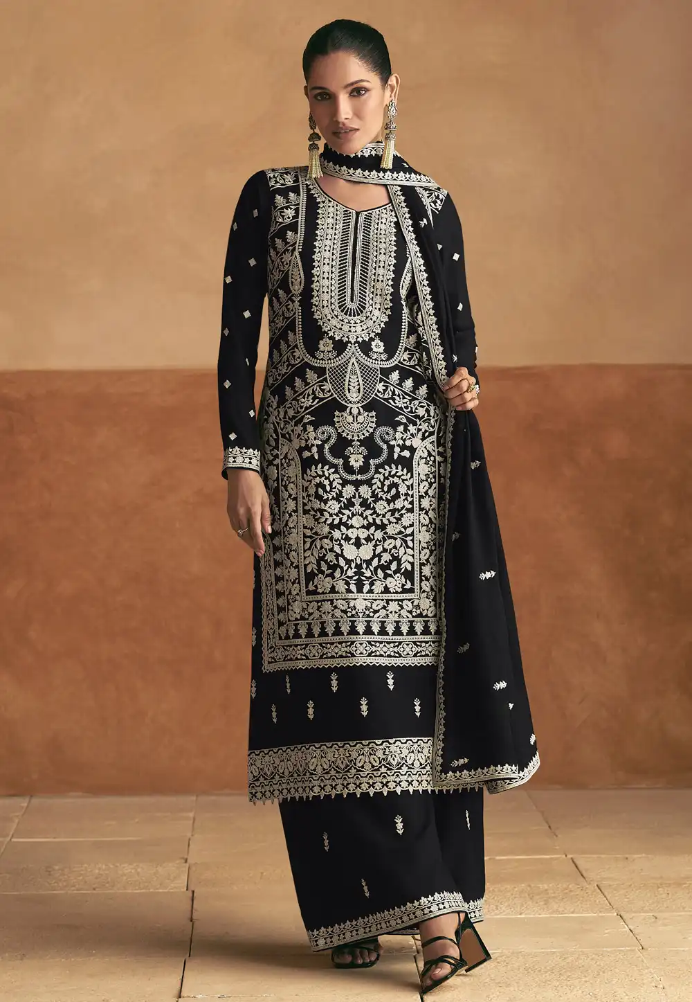 Black Chinon Silk Embroidered Pakistani Suit 290977