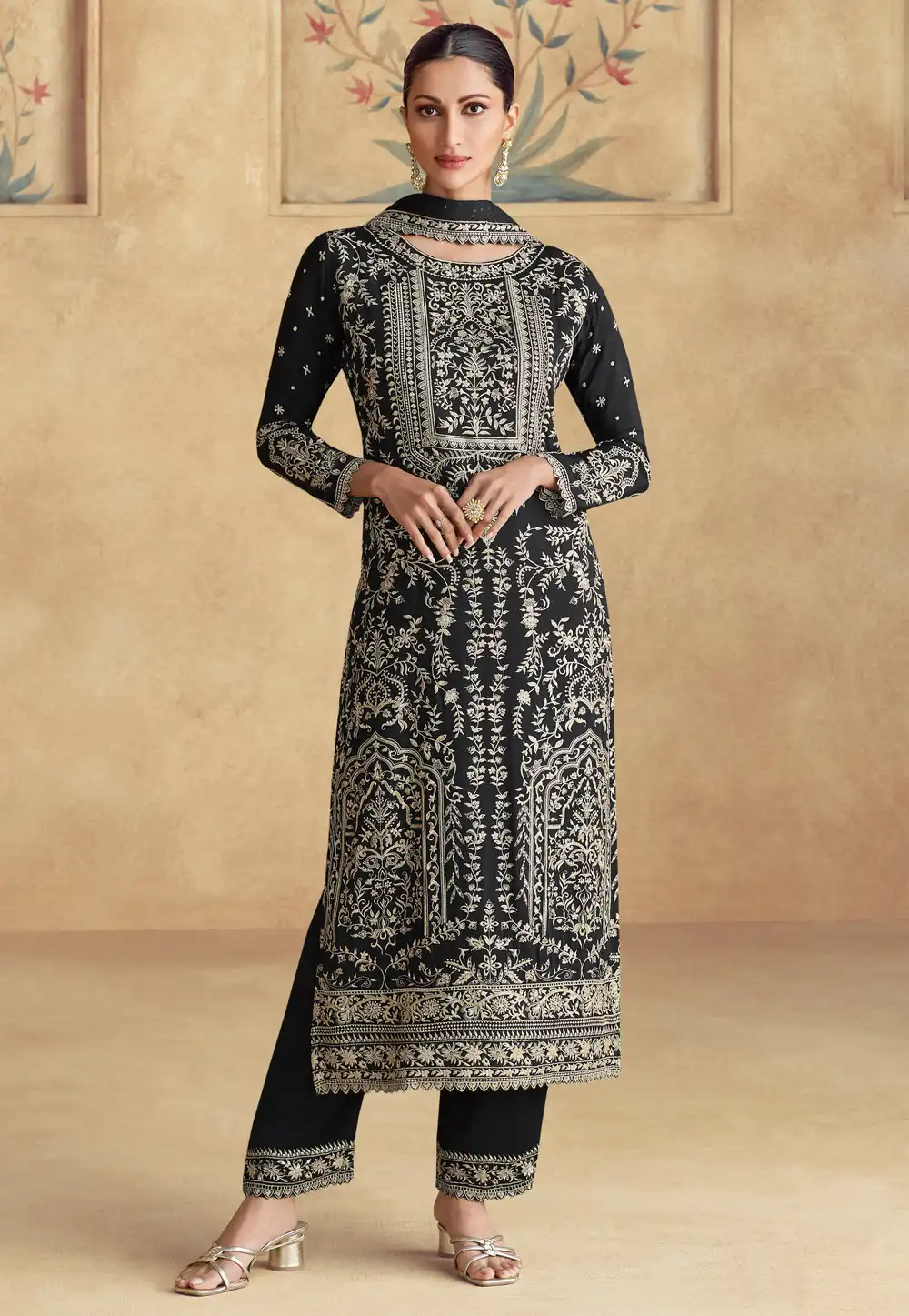 Black Chinon Silk Embroidered Straight Suit 294409