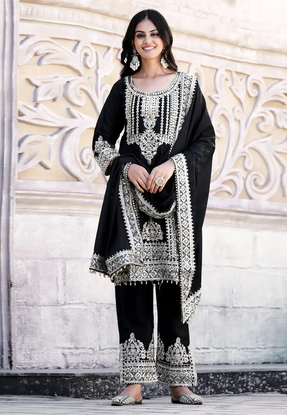 Black Chinon Silk Readymade Pakistani Suit 290821