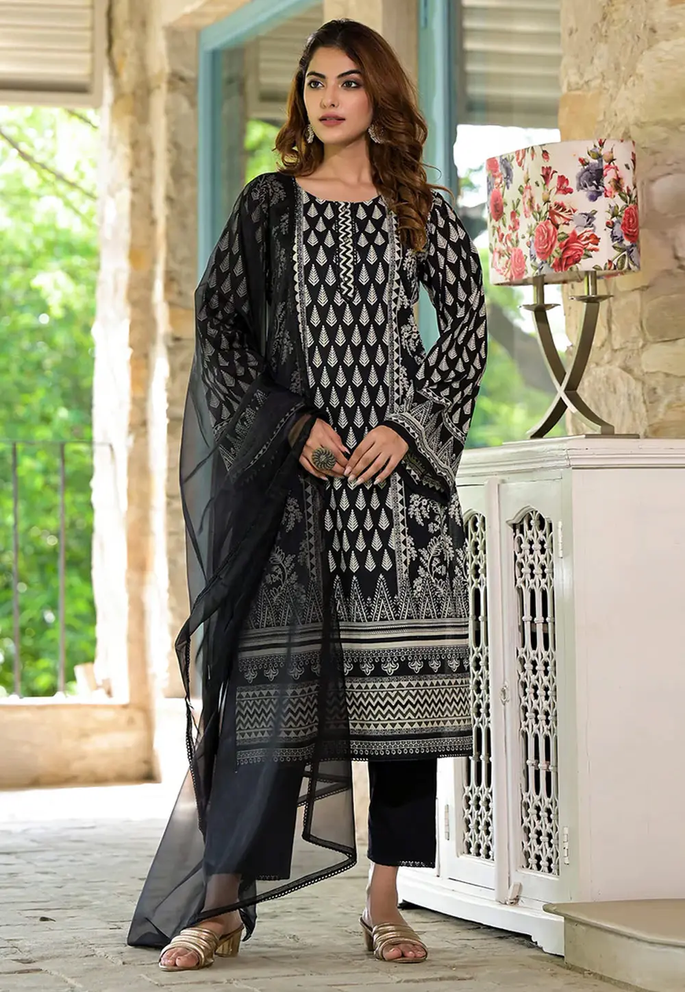 Black Cotton Readymade Pakistani Suit 304034