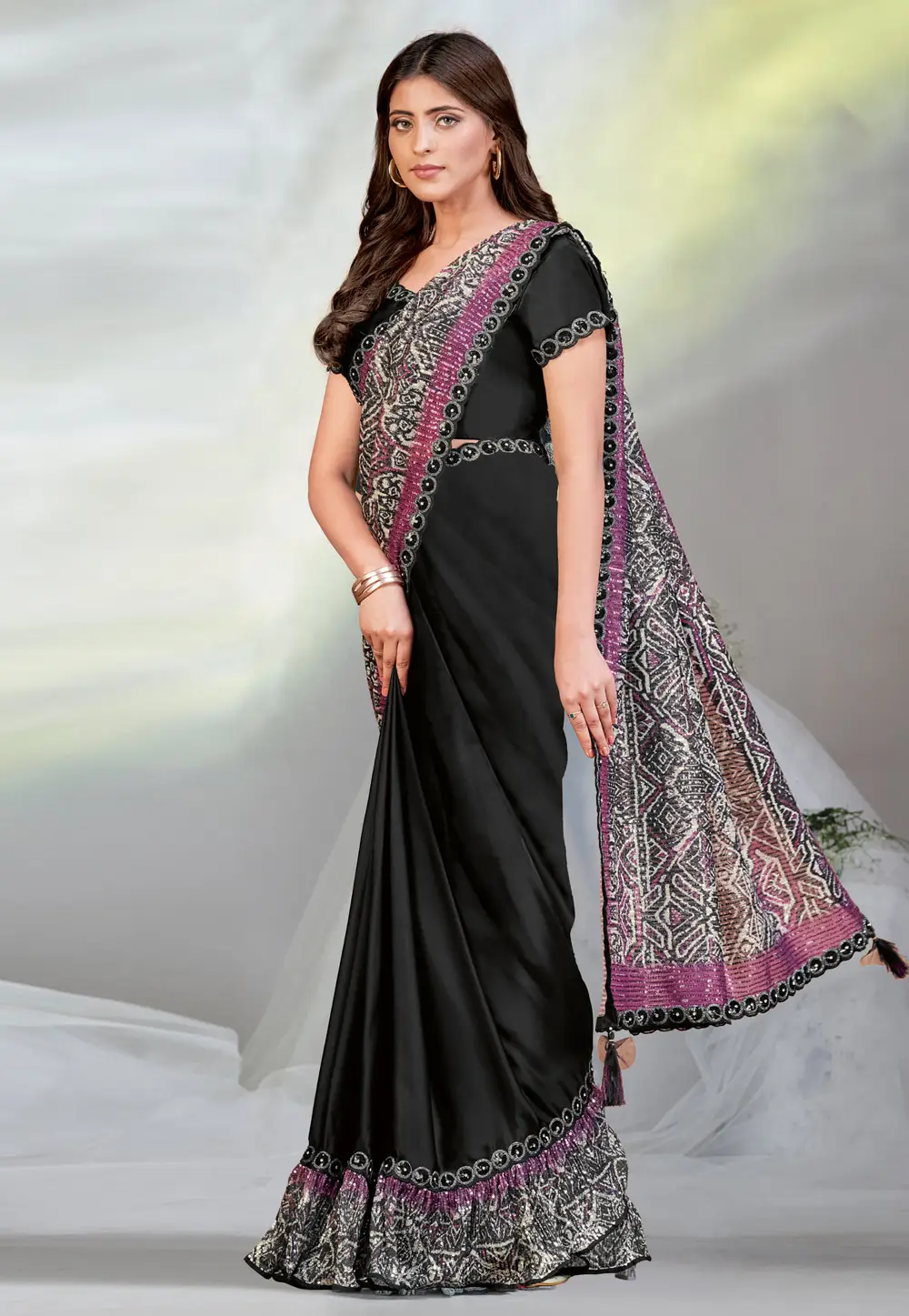 Black Crepe Saree With Blouse 295897