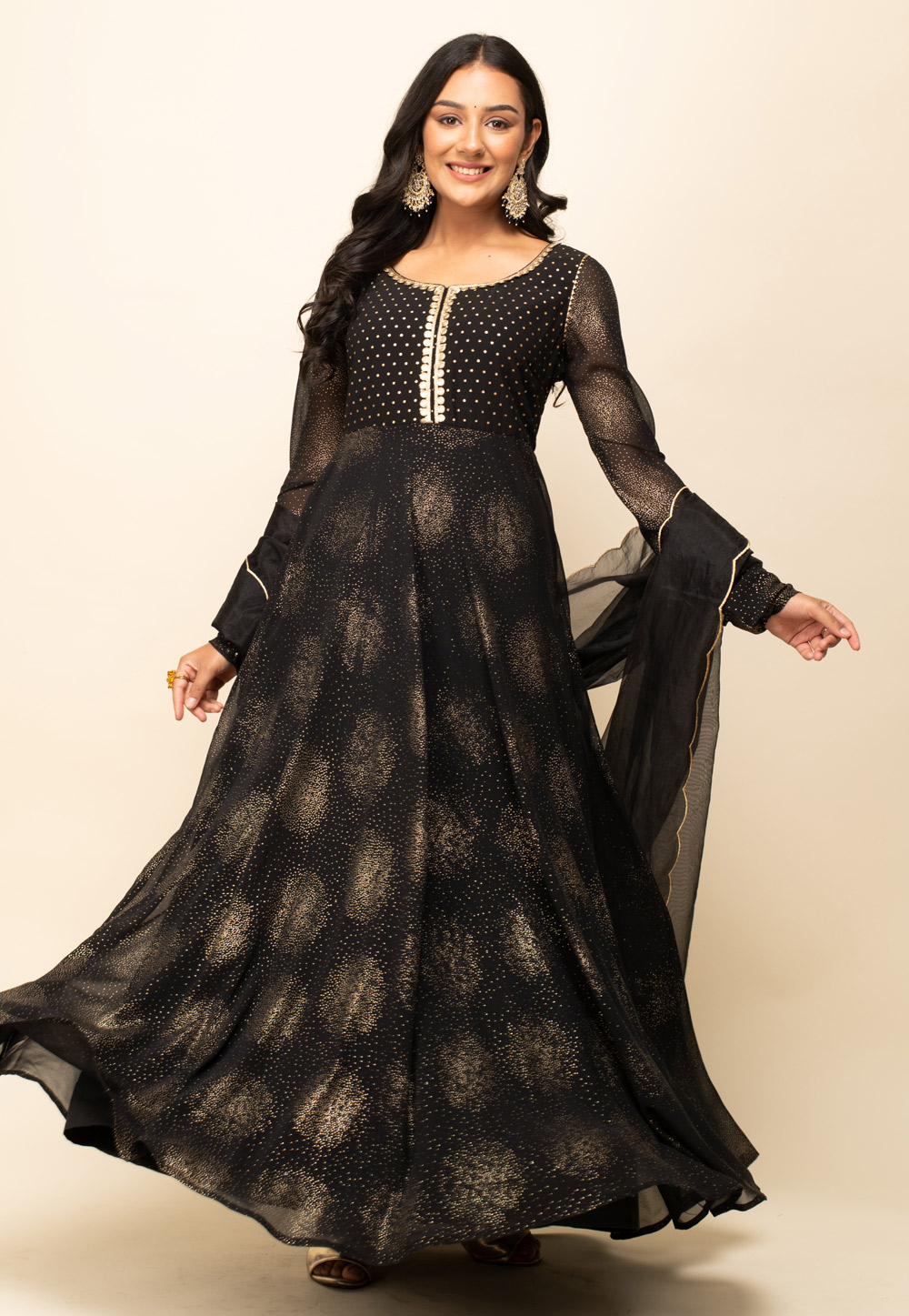 Indian Gown - Buy Latest Indian Gown Dress For Women | Me99