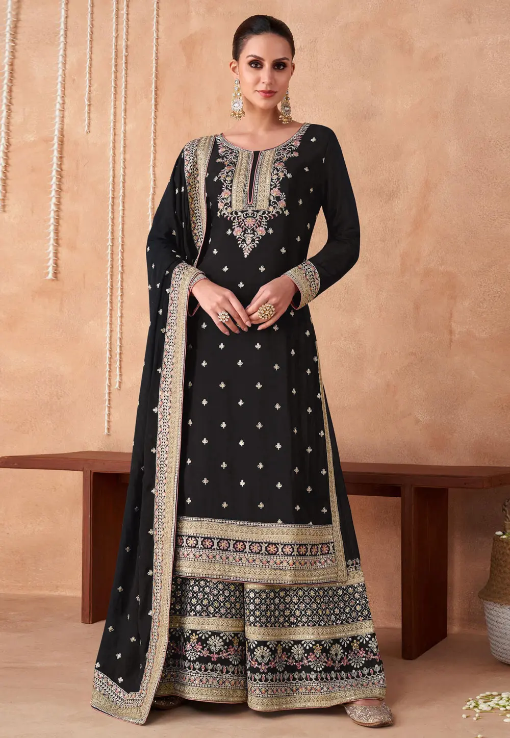 Black Georgette Pakistani Suit 302356