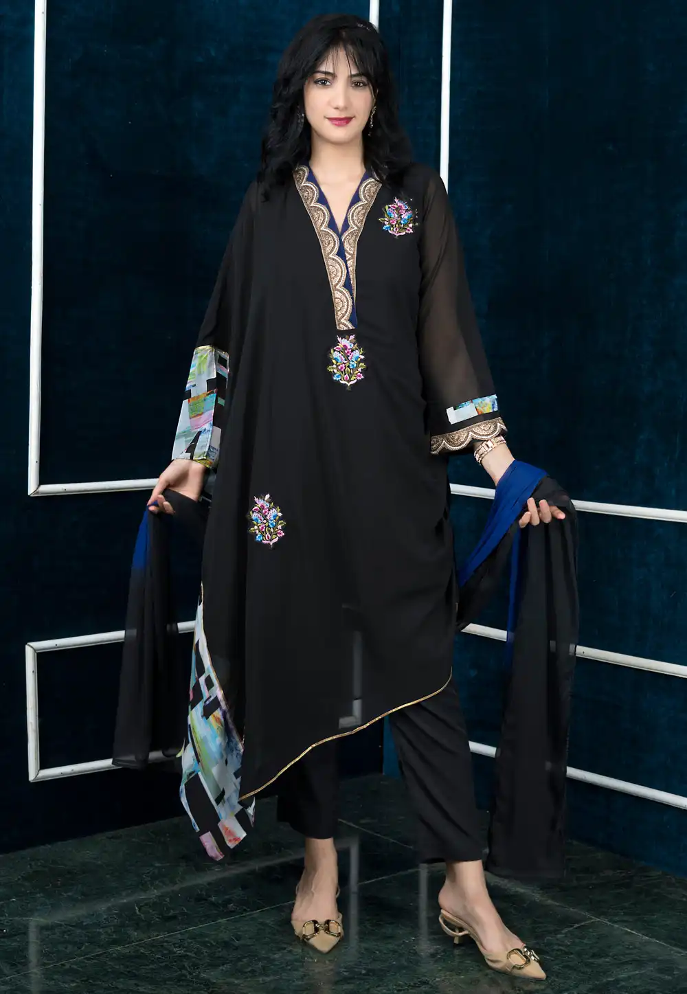 Black Georgette Readymade Kaftan 290507