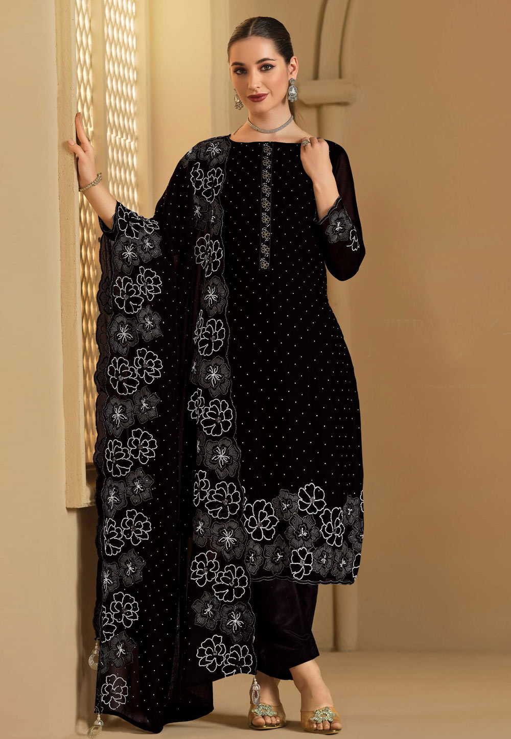Black Georgette Straight Suit 310923