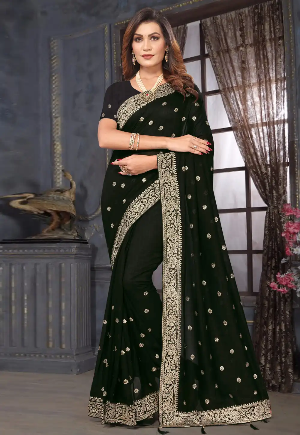 Black Silk Saree With Blouse 291900