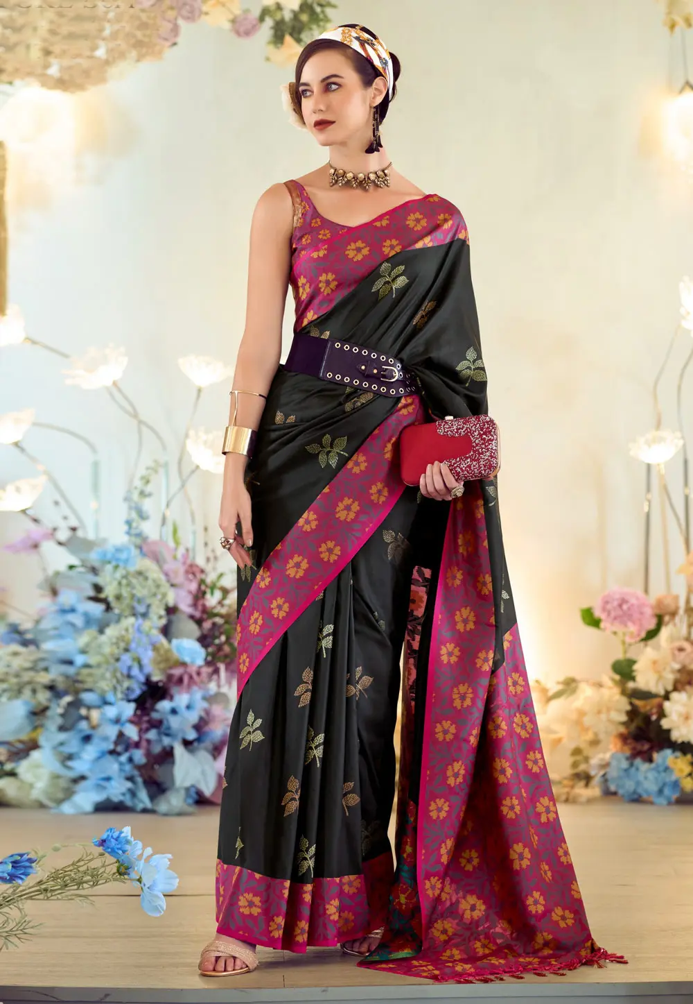 Black Silk Saree With Blouse 299261