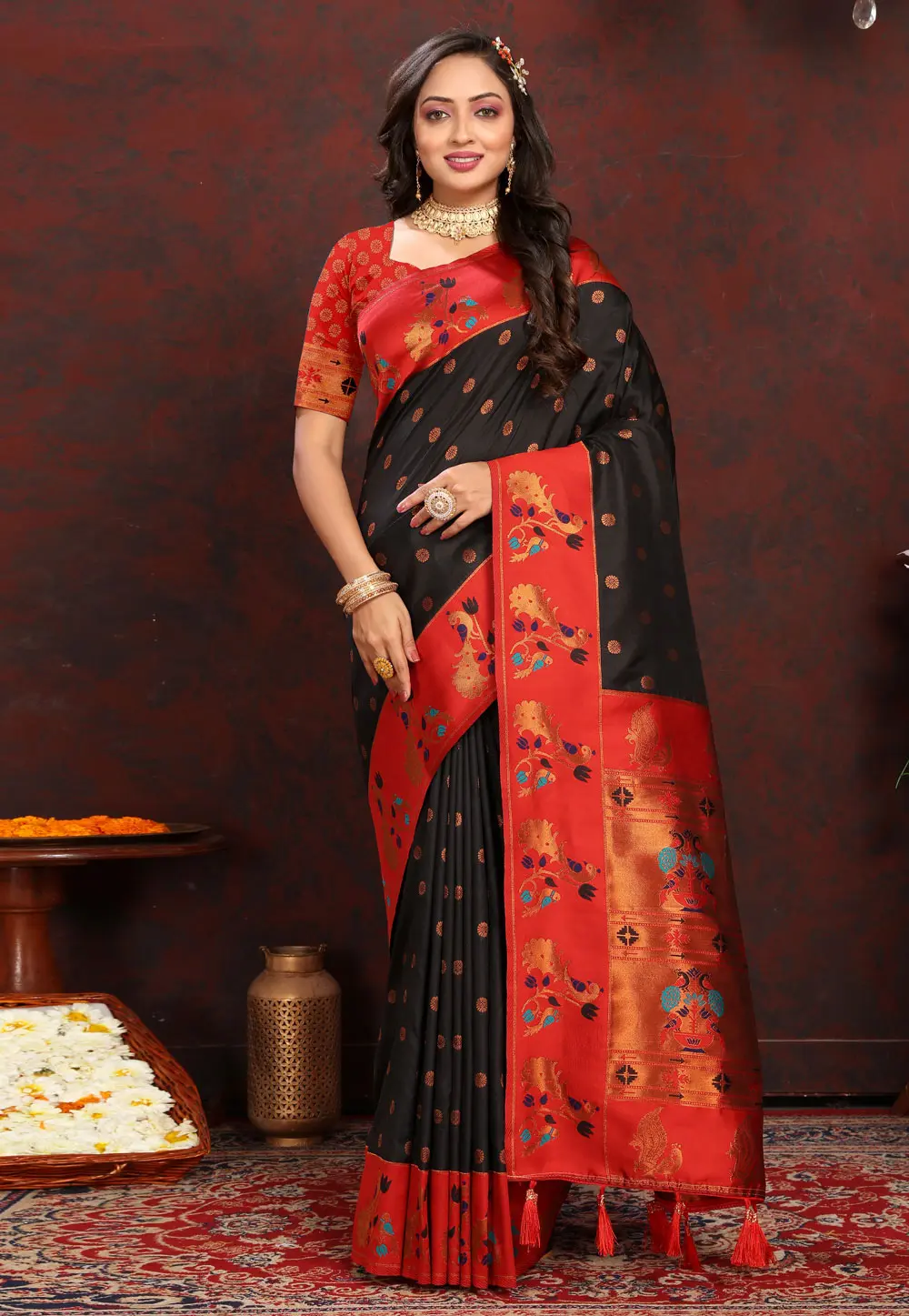 Black Silk Saree With Blouse 304390