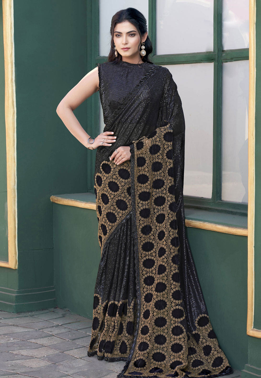 Black Velvet Saree With Blouse 305812