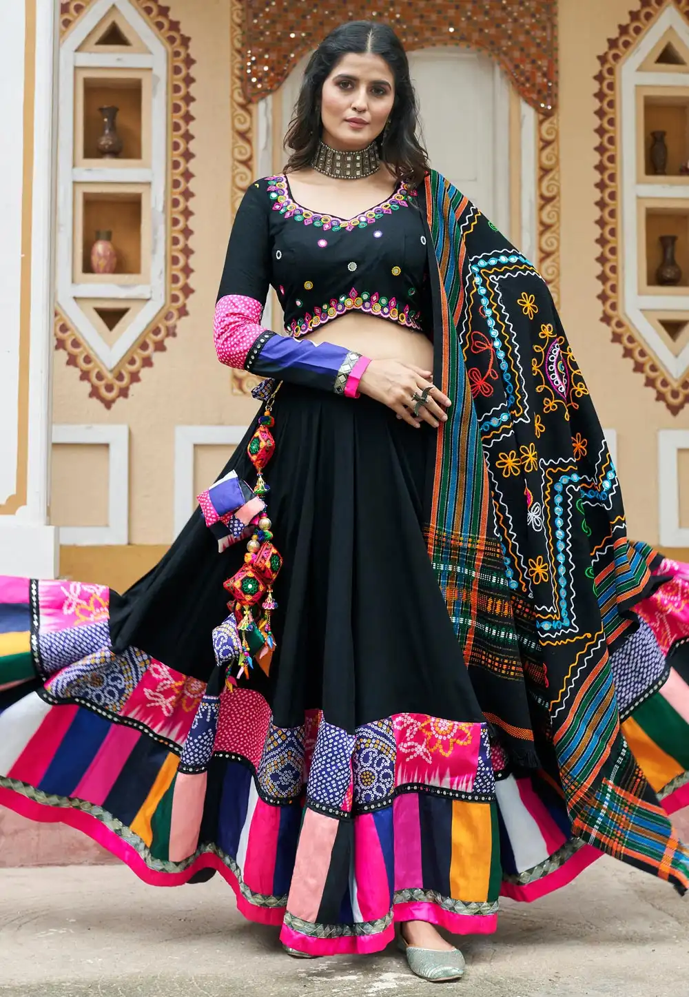 Black Viscose Rayon Navratri Chaniya Choli 292319