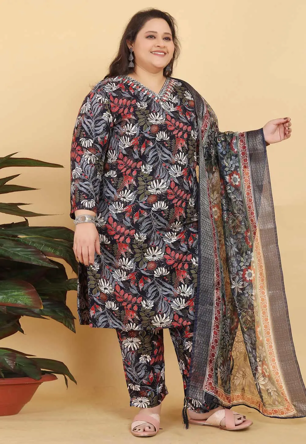 Black Viscose Readymade Pakistani Suit 303912