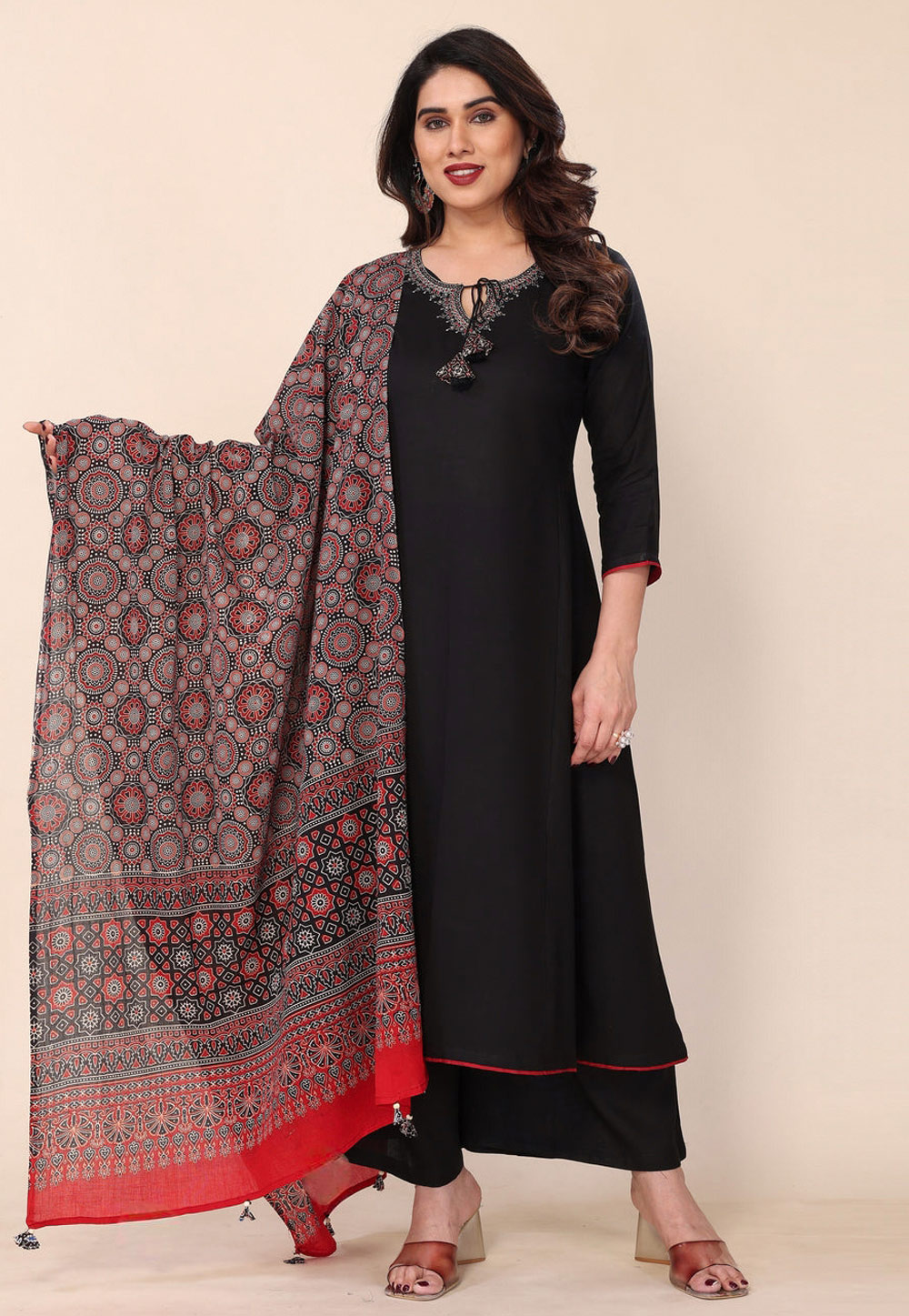 Black Viscose Readymade Palazzo Suit 311141